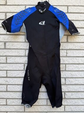 Aspeed Boys Shorty Wetsuit - Black and Blue
